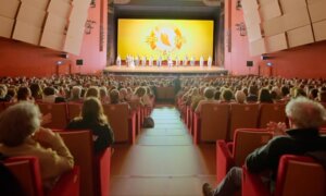 Italian Senator Sends Congratulatory Letter Welcoming Shen Yun