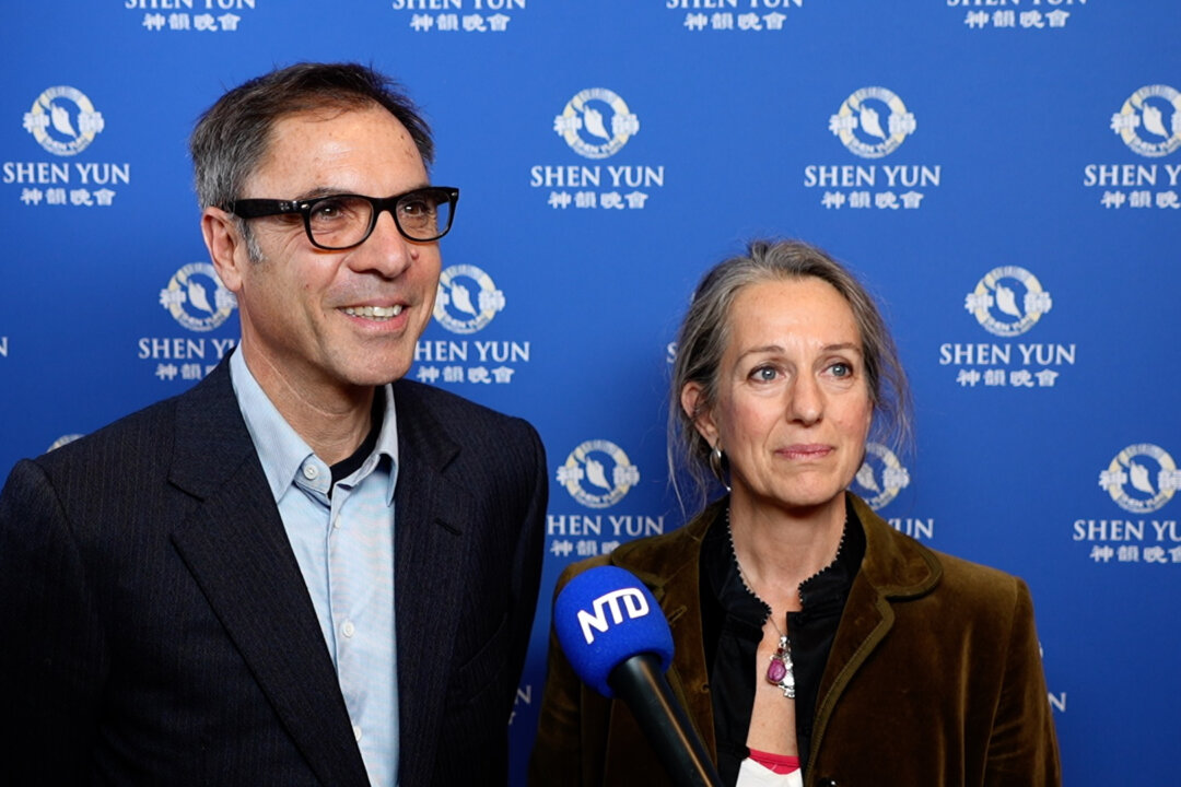 Nicholas Bower and Carole Bower at the Shen Yun Performing Arts performance at the Royal & Derngate, in Northampton, on Jan. 20, 2026. (NTD)