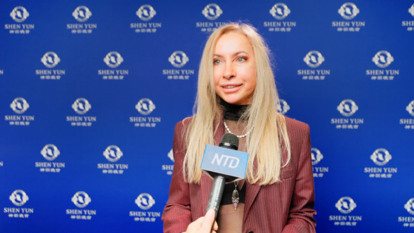Ms. Agnieszka Głębicka enjoyed Shen Yun Performing Arts at the Opera Hall of the Centre for the Meeting of Cultures, in Lublin, on Jan. 18, 2026. (NTD)