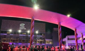 Shen Yun Tickets Are ‘Totally Worth It on Every Level,’ Says Texas Theatergoer