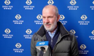 ‘Stunning Costumes and a Stunning Orchestra’: Audience Member in Milan Is Mesmerized by Shen Yun