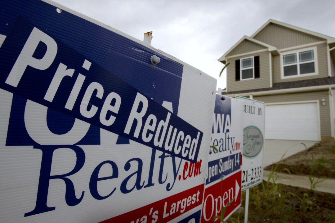 “Traditional Values Upheld: New Homes Selling at Discount Outpaces Existing Homes”