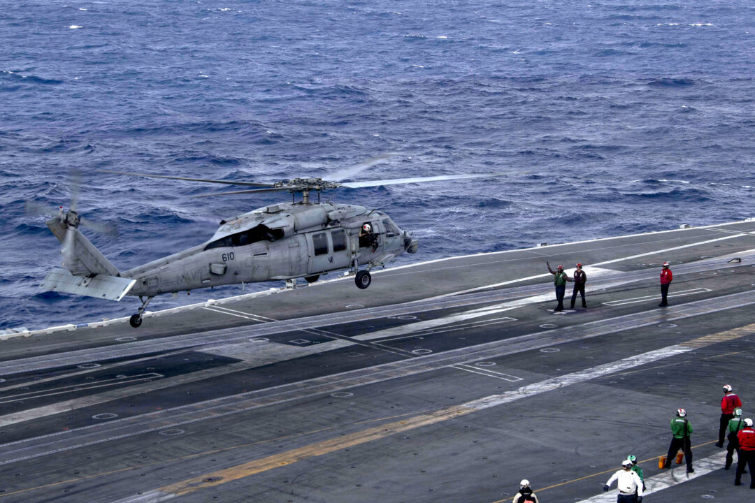 Trump Says ‘Big Force’ of US Naval Ships Headed Toward Iran