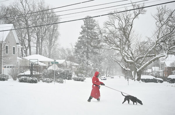 Winter Storm to Bring Heavy Snow Across US; Russia, Ukraine, US to Hold Talks in UAE