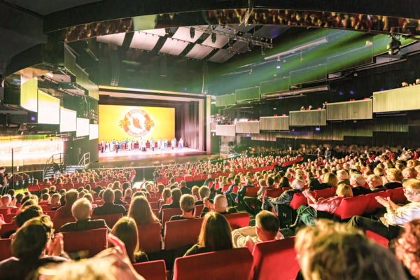 On Jan. 16, 2026, the Shen Yun Touring Company gave its first performance of the year at the Opera Hall of the Centre for the Meeting of Cultures in Lublin, Poland. (Zhang Qingyao/The Epoch Times)