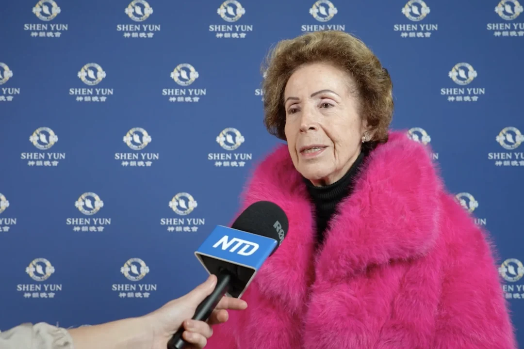 Michèle Grosjean praised Shen Yun's virtuosity: “Everything is perfected.” She enjoyed Shen Yun at the Geneva Arena on Jan. 21, 2026. (NTD)