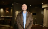 Shen Yun More Important Than Ever, Says English Theatergoer