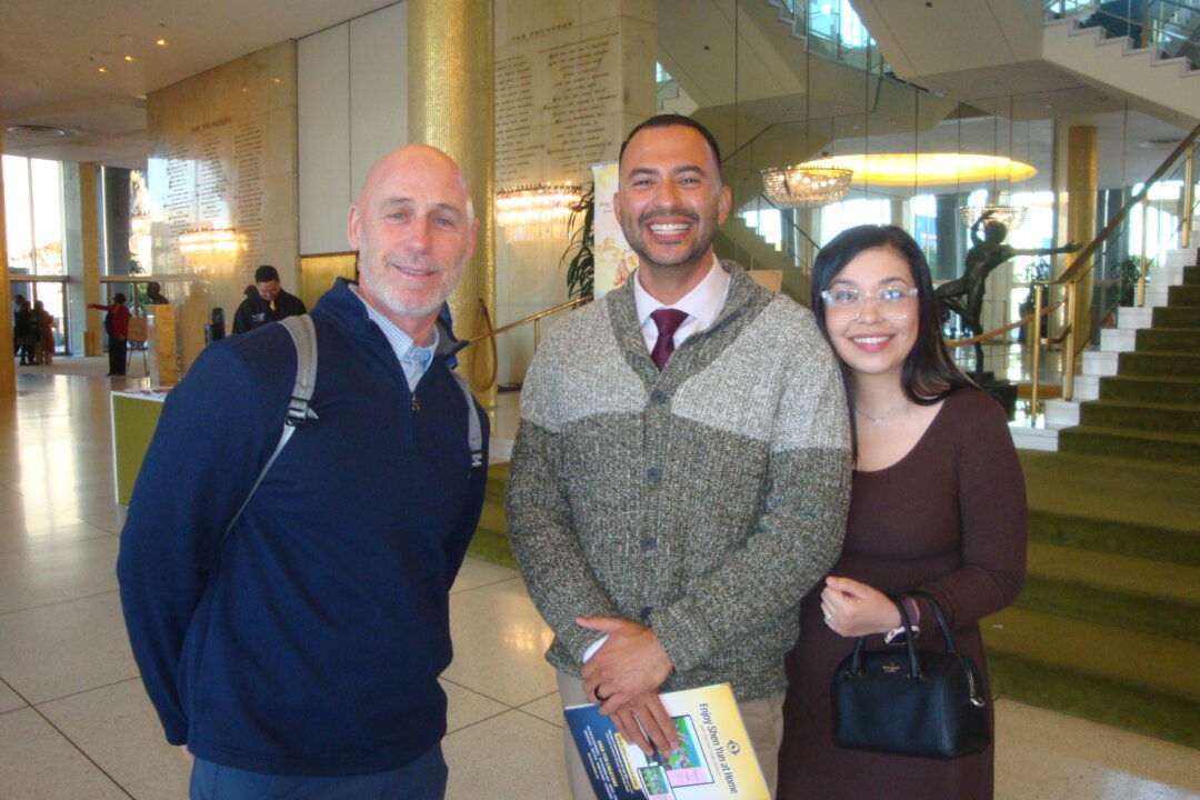 High school principal Roddy Layton (L), assistant principal Angel Romeo, and his wife, Elizabeth Romeo, attended the third performance by Shen Yun North America Company at the Dorothy Chandler Pavilion in Los Angeles on Jan. 24, 2026. (Tina Deng/The Epoch Times)