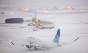 230 Million Under Severe Weather Alert; 10,000 Flights Canceled