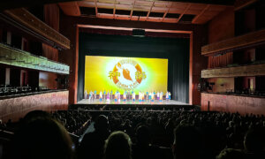 ‘I Loved the Compassion’: Showgoers Embrace Shen Yun’s Spiritual Message in San Antonio