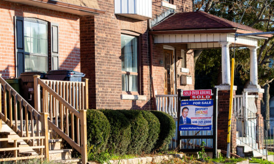 BoC Projects Nearly 10% of Toronto Mortgage Holders Won’t Qualify for Refinance Next Year