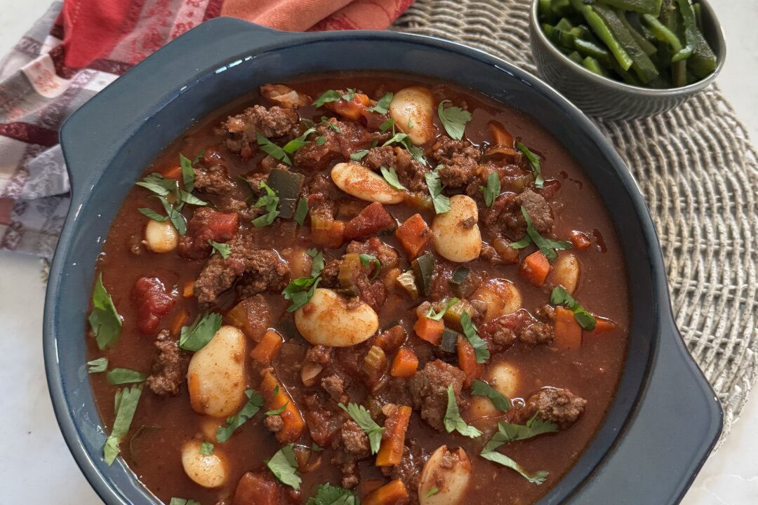 A Winning Bowl for Game-Day Get-Togethers