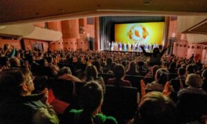 Shen Yun Inspires Audience Members at Sold Out Performances in Chiayi