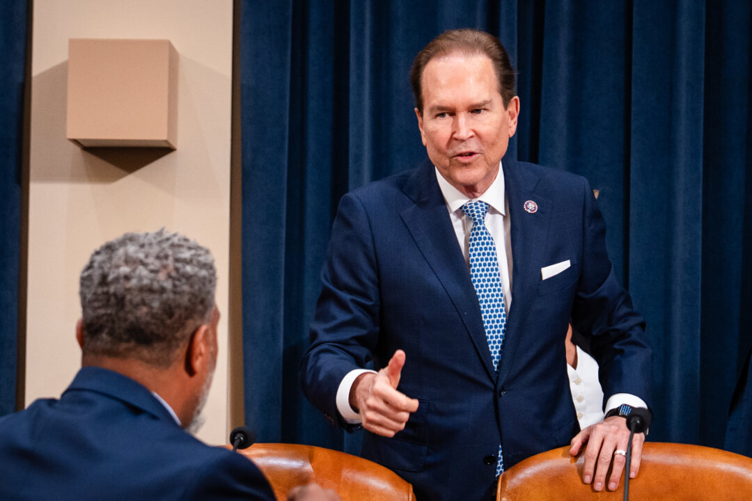 Florida GOP Rep. Vern Buchanan Announces Retirement