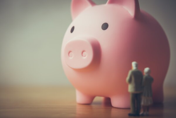 8 Tips to Stop Worrying About Running Out of Money in Retirement