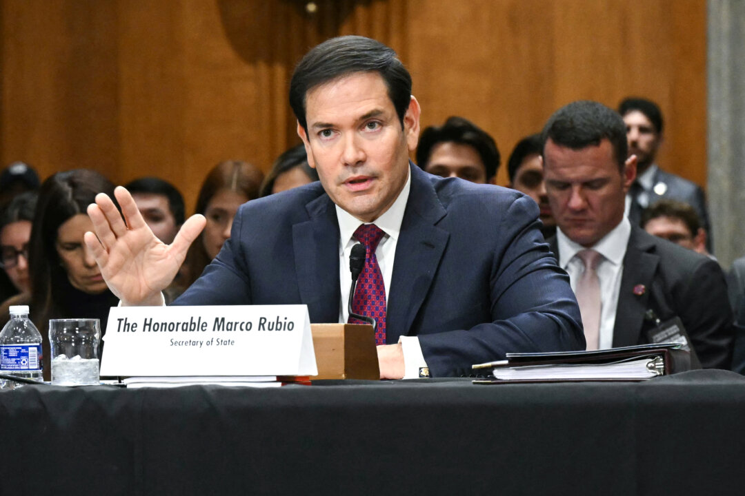 Rubio Announces Start of US-Denmark-Greenland Talks Amid Arctic Security Push