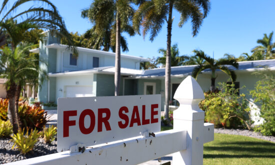 US Home Listing Prices See Steep Drop in May: Report