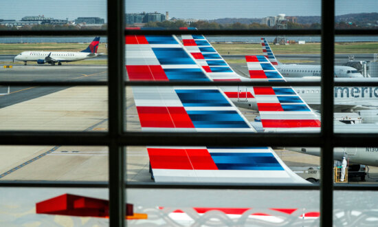 American Airlines Plans to Resume US Flights to Venezuela After Trump Moves to Open Airspace