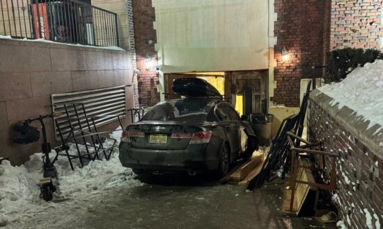 Car Rams Into Chabad Headquarters in New York City, Damaging Doors