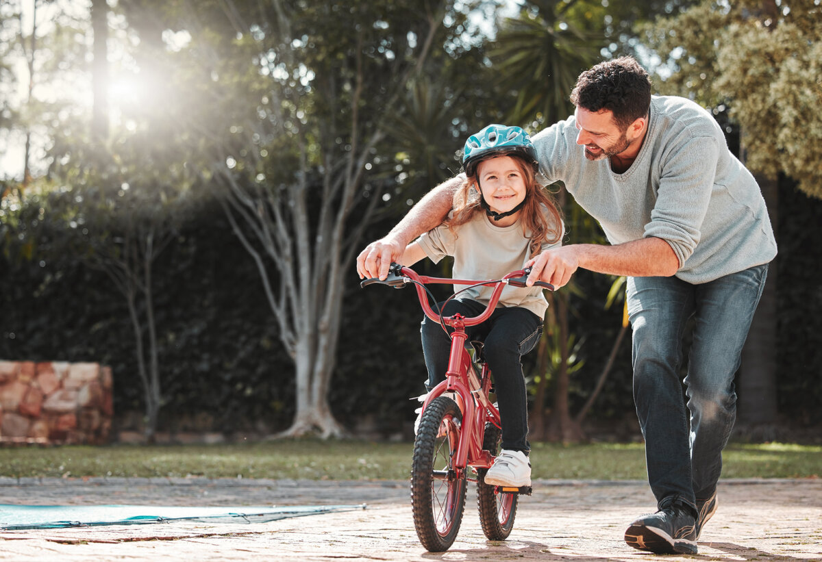 Consistent parental presence fosters security and resilience in children. (PeopleImages/Shutterstock)