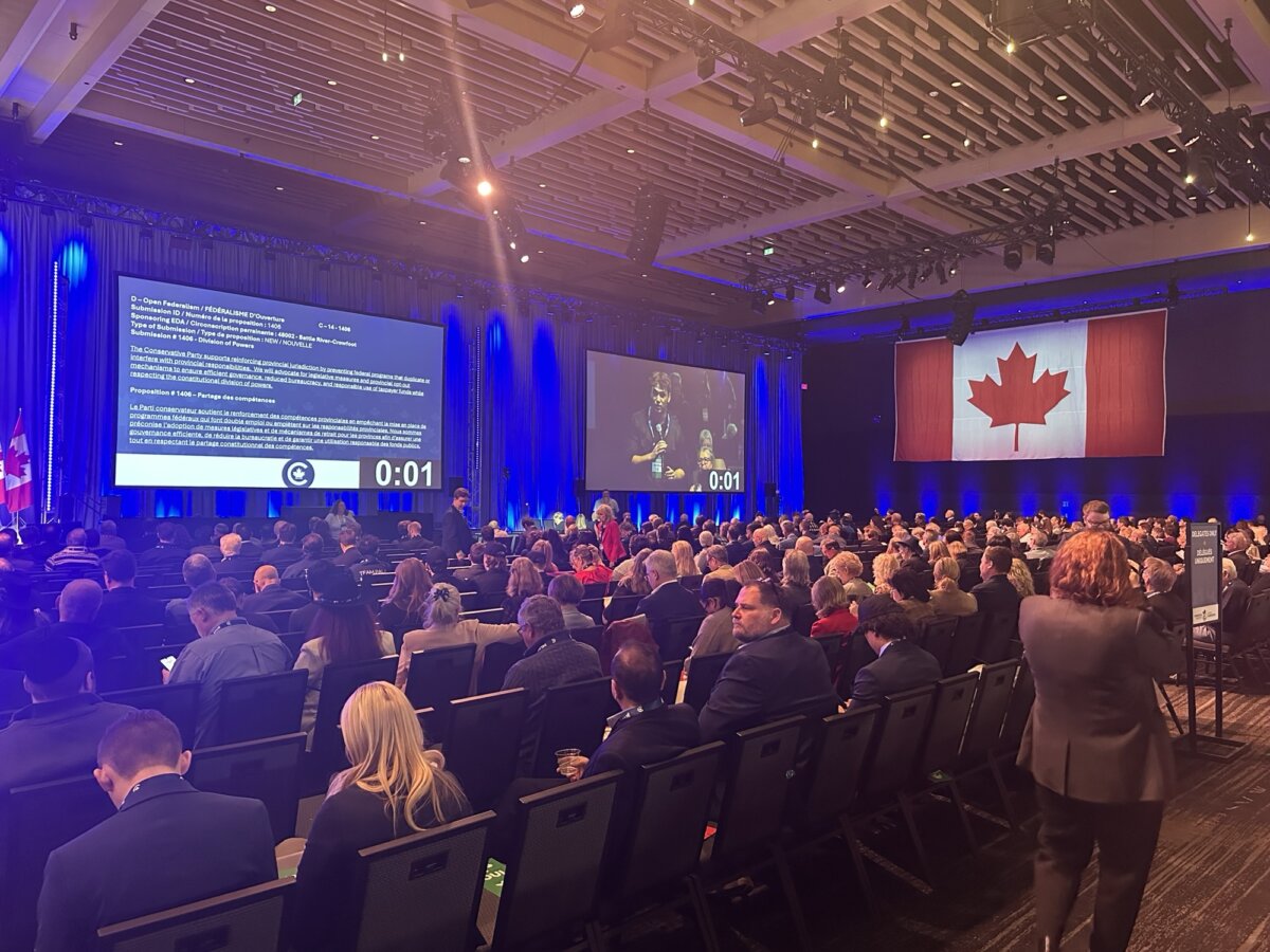 Conservative Party delegates debate policy resolutions at the party's 2026 convention at the BMO Centre in Calgary on Jan. 30, 2026. (Omid Ghoreishi/The Epoch Times)