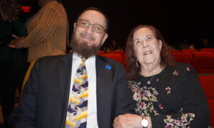 Rabbi Experiences Shen Yun: ‘I Wish I Could Bottle That Energy and Take Some With Me’