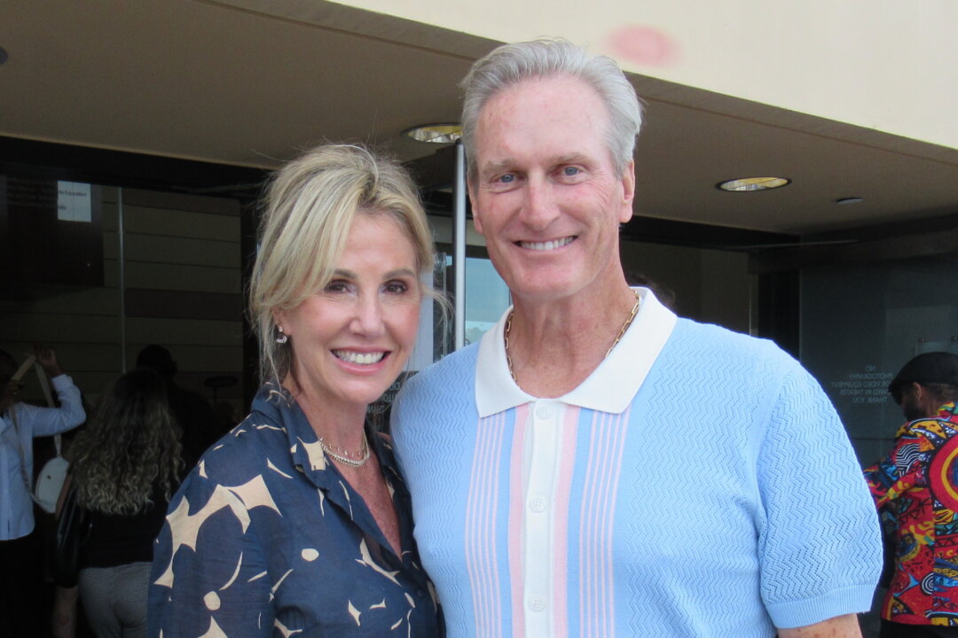 Stacy Kaine and Steve Lyons enjoyed Shen Yun’s matinee at the Thousand Oaks Civic Arts Plaza on Feb. 1, 2026. (Linda Jiang/The Epoch Times)
