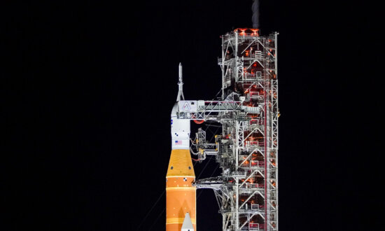 NASA Leadership Shed Light on Moon Mission Dress Rehearsal