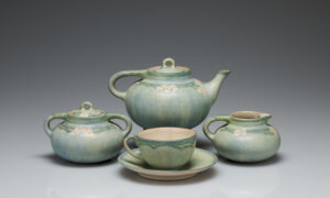 Newcomb Pottery: New Orleans Arts and Crafts Movement