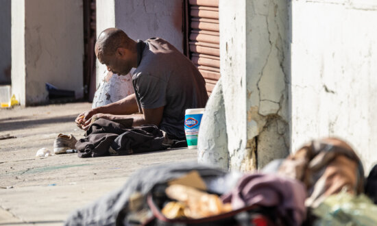 Federal Government Suspends Funding for Los Angeles Homeless Agency