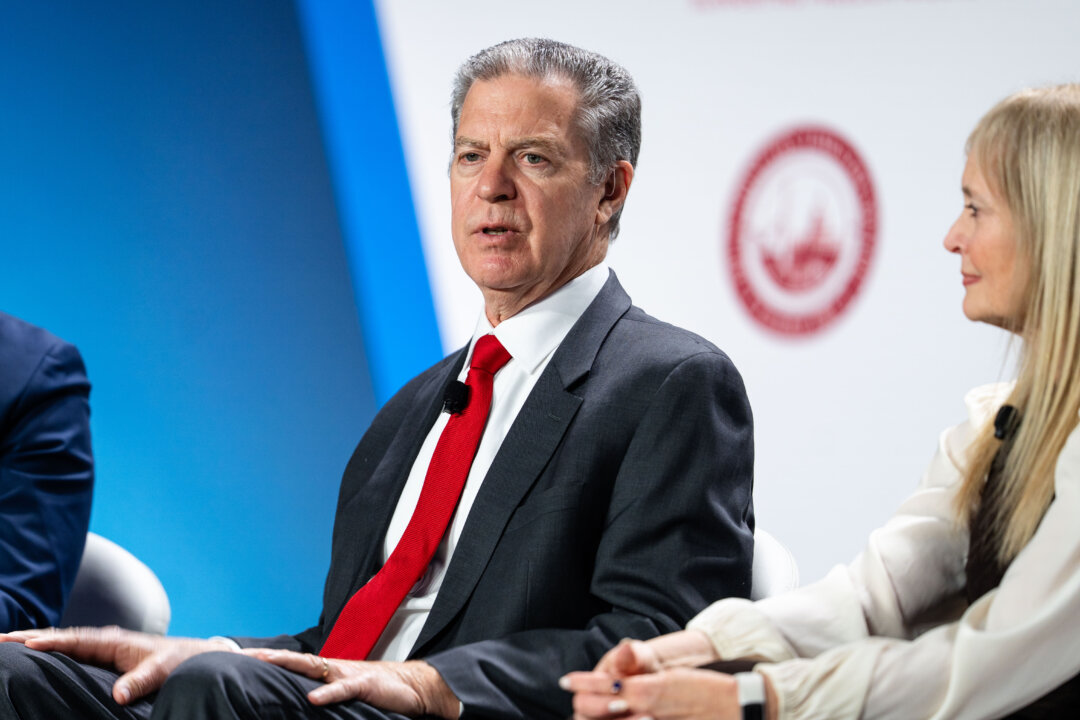 ‘Barbaric’ Forced Organ Harvesting Delegitimizes Regime in China: Former US Ambassador