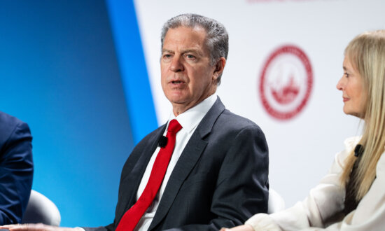 ‘Barbaric’ Forced Organ Harvesting Delegitimizes Regime in China: Former US Ambassador