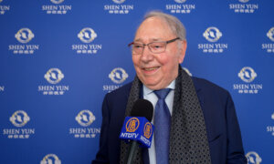 Paris Audience Calls Shen Yun an ‘Absolutely Magnificent Performance’