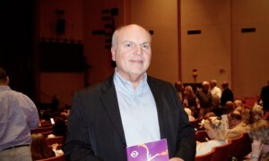Pastor Believes Shen Yun Is ‘A Powerful Story’