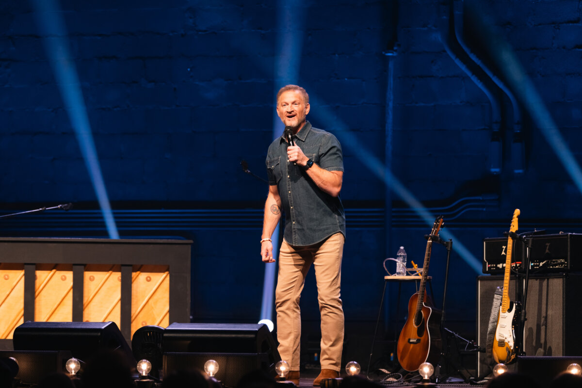 Tim Hawkins at the Franklin Theater, in Franklin, Tennessee, Nov. 2023. (Courtesy of Diego Brawn with Velasco Visuals)