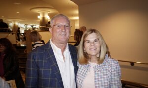 Everyone Should ‘Come to See This Part of China’: Shen Yun Captured the Hearts of Florida Couple