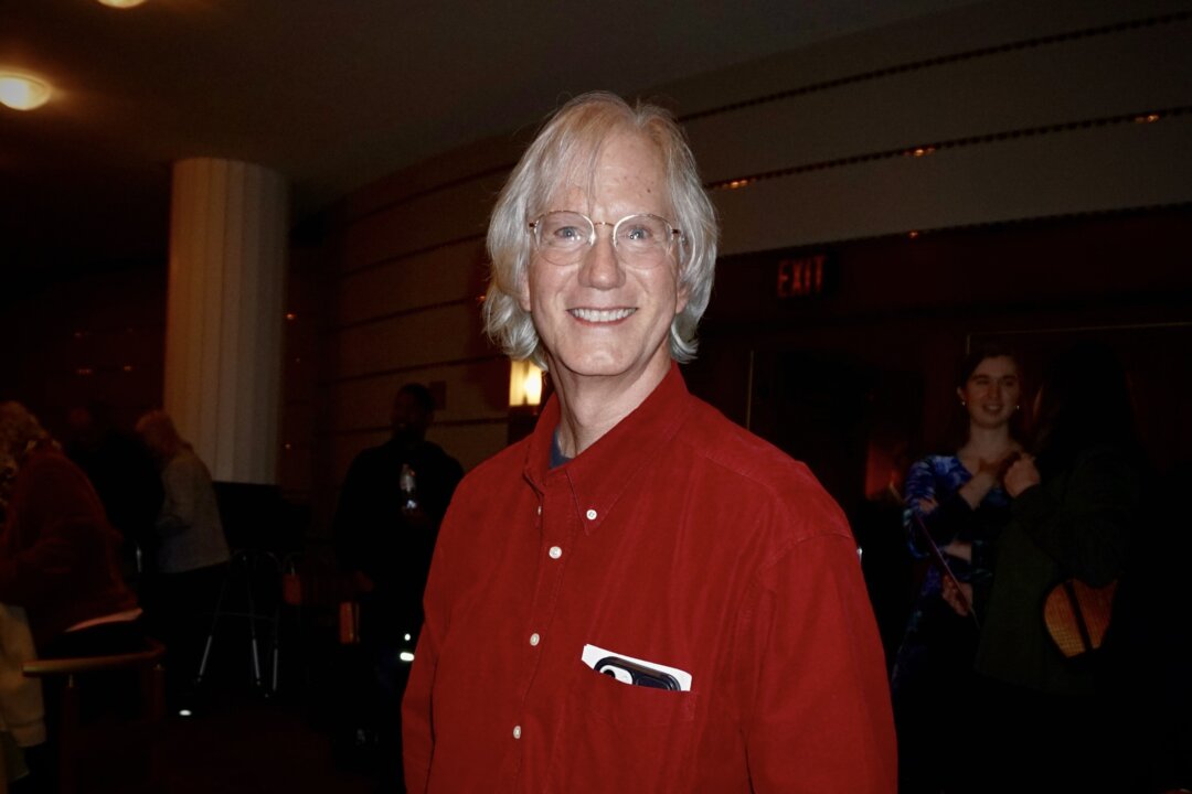On the afternoon of Feb. 3, 2026, entrepreneur Timothy Kendall watched a Shen Yun performance at Dreyfoos Hall of the Kravis Center for the Performing Arts in West Palm Beach. (Weiyong Zhu/The Epoch Times)
