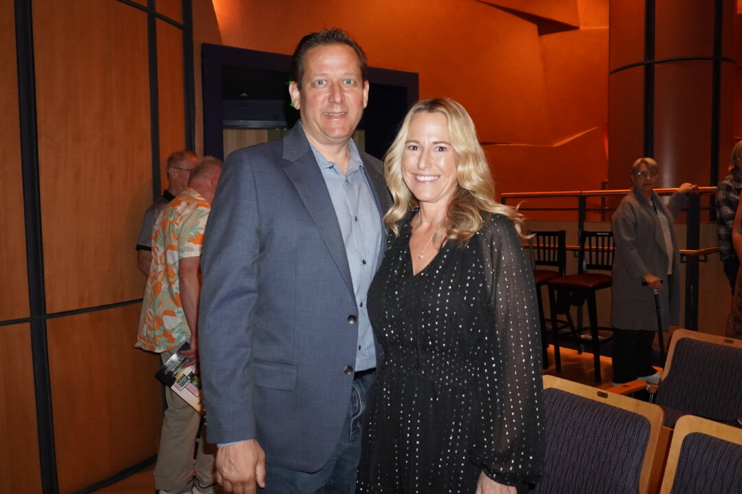 Eric and Carey Stanton watched Shen Yun Performing Arts on Feb. 3, 2026. (Patricia Li/The Epoch Times)