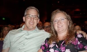 Shen Yun’s Dancers Are Beautiful and Graceful, Says Arizona Theatergoer