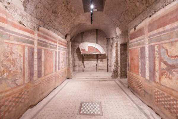 Ornate Underground Roman House Featured in Live Video Tours