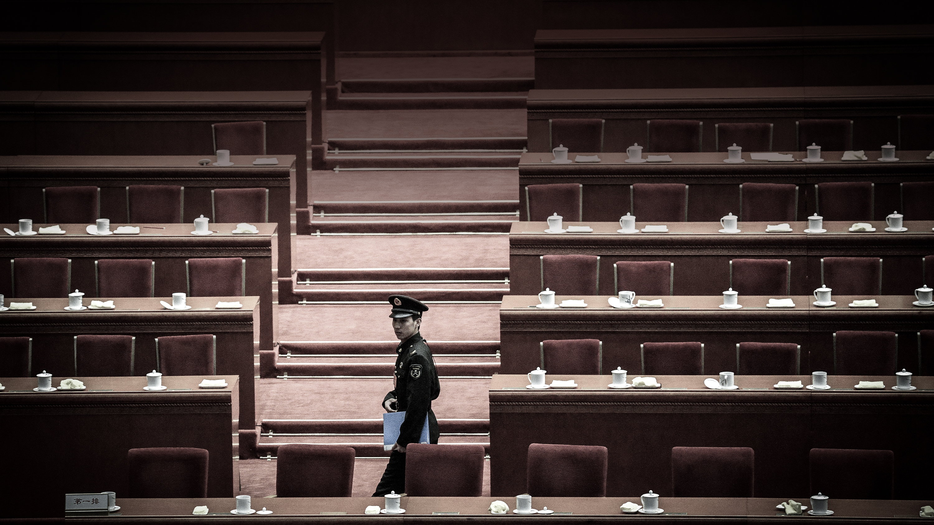 Insiders: Passive Resistance Spreading Beyond Military in China