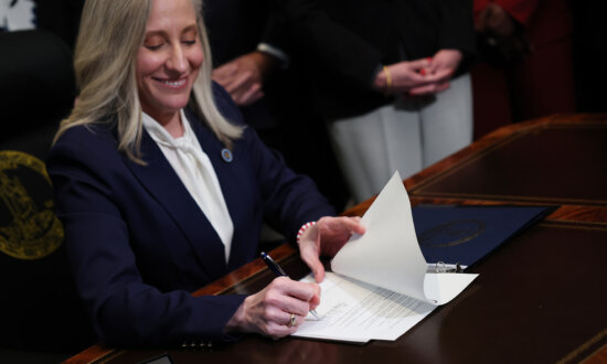 Virginia Severs Police Partnerships With ICE, Following Similar Moves by 7 Other States