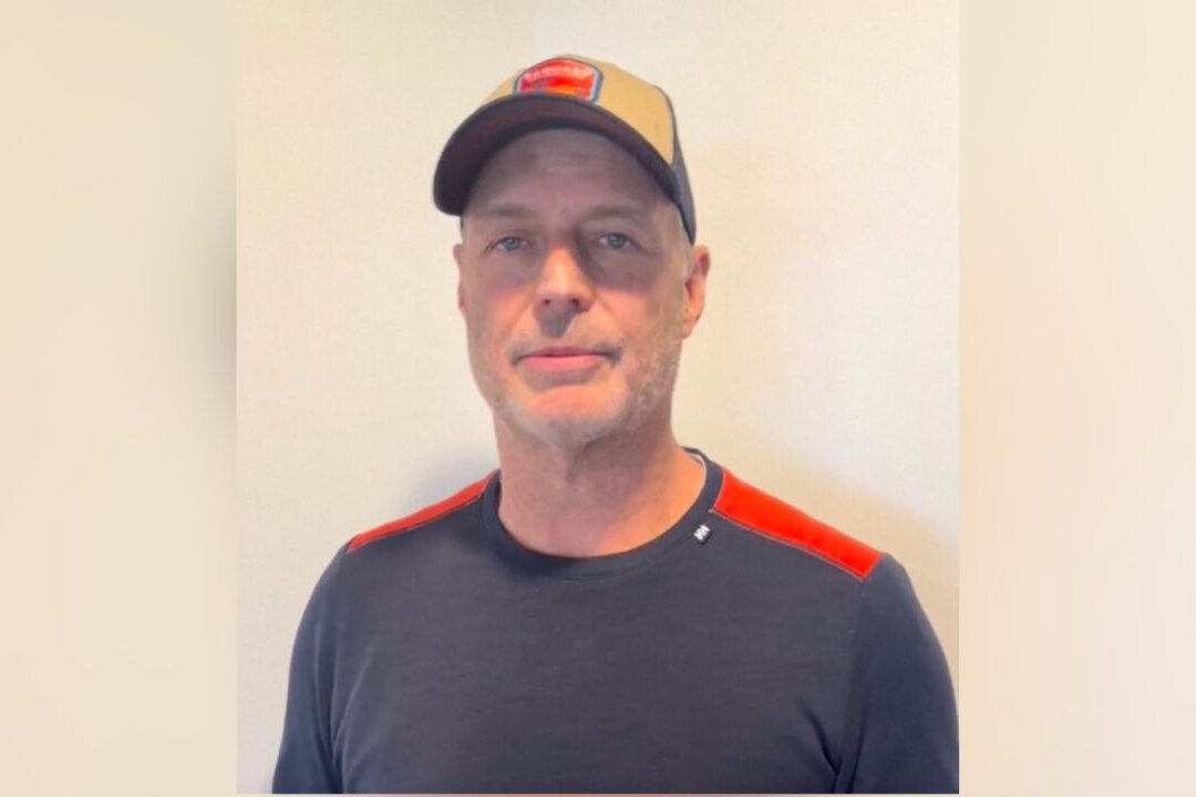 “Traditional Values Under Attack: Brother Pleads with Captors for Contact as Ransom Deadline Expires”