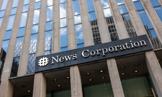 News Corp CEO Vows to Pursue AI ‘Pilferers’ Amid Subscriber Growth Plateau