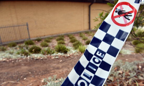 Home Invader Shot Dead by Cops after Stabbing Woman