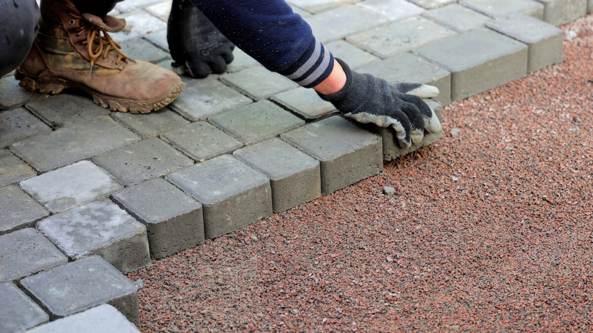 Level up your outdoor space by taking on some hardscaping projects. (Dreamstime/TNS)