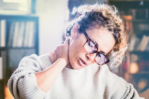 Neck Pain? It May Be an Early Warning Sign of High Blood Pressure