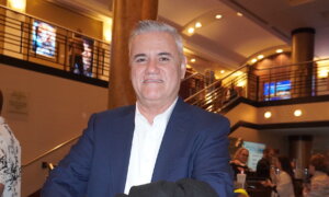 Shen Yun Is Doing ‘A Fantastic Job,’ Says International Company Owner