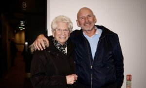 Retired Corporate Banker Says Shen Yun Is ‘Absolutely Brilliant’