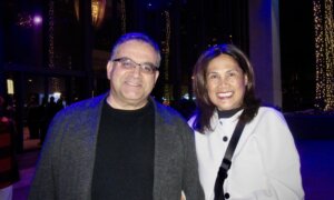 University Professors Praise Shen Yun’s Educational Value